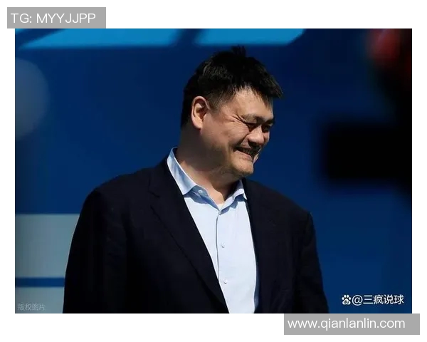 姚明在休斯敦大学的篮球传奇与学术成就交织的辉煌人生